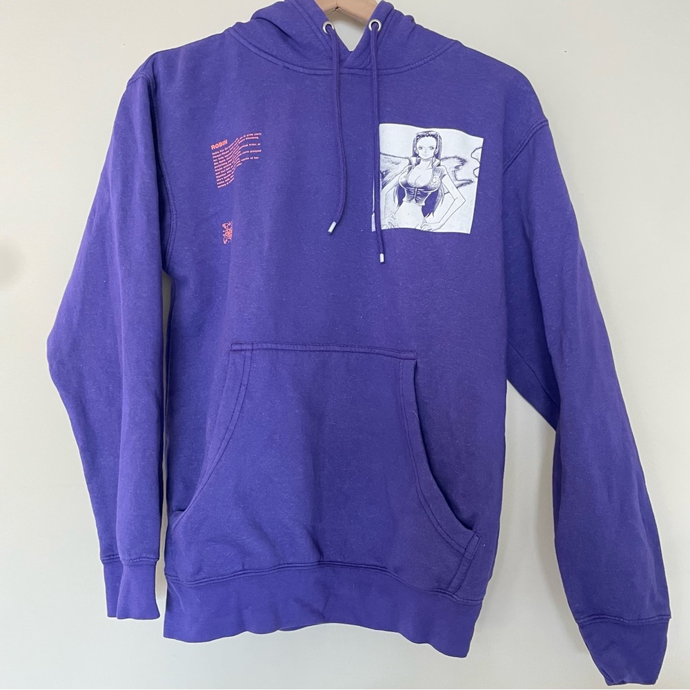 Crunchyroll Nico Robin One Piece Hoodie Women’s Size Small